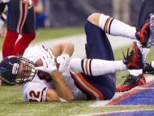 Chicago Bears' Greg Olsen falls into the end zone for a touchdown during first half NFL action against the Buffalo Bills at the Rogers Centre in Toronto Sunday, November 7, 2010. (Darren Calabrese/THE CANADIAN PRESS)