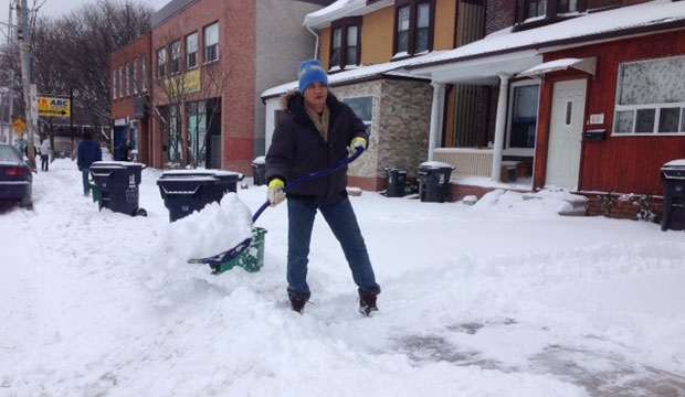 Cleanup Underway After Winter Storm Hits Toronto 