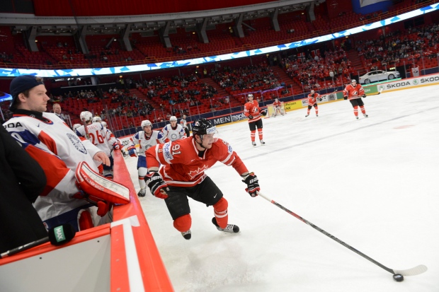 Stamkos has 4 points in Canada's rout of Norway 