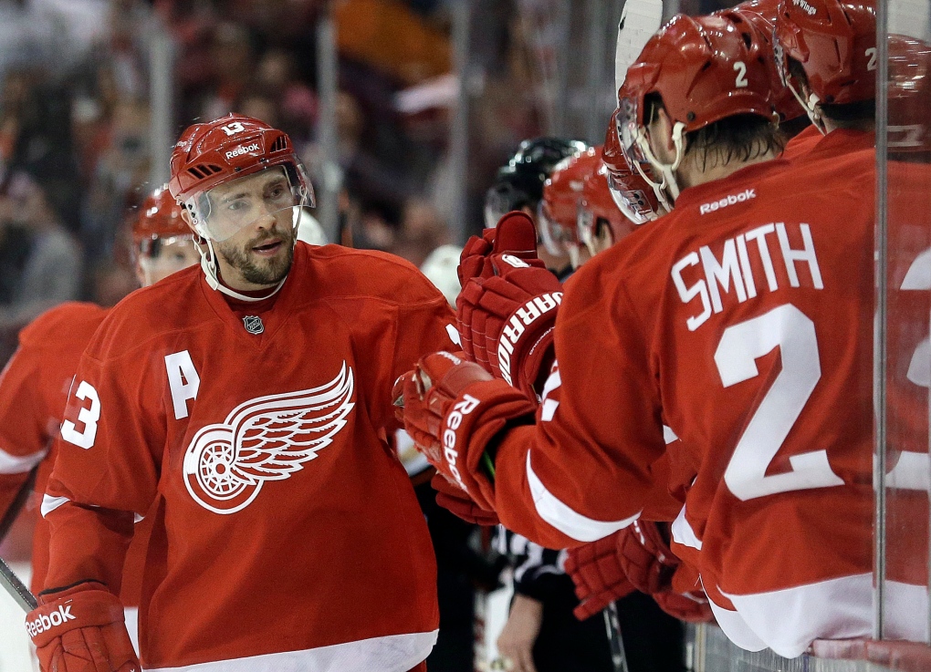 Pavel Datsyuk, ex-Red Wings coach Bill Peters reunited in Russia