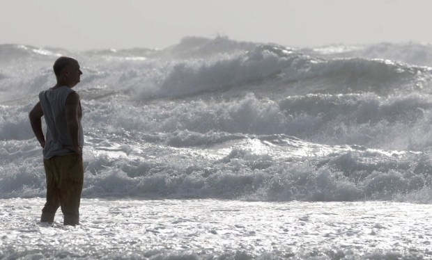 Tropical Storm Andrea moves up East Coast