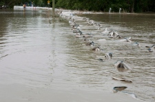 Medicine Hat flood evacuees start to return home