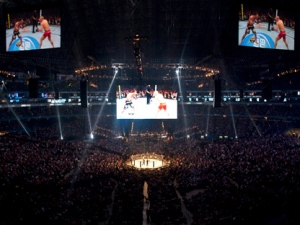 A general view of the Rogers Centre as Georges St-Pierre defends his welterweight title against Jake Shields during UFC 129 in Toronto on Saturday, April 30, 2011. (THE CANADIAN PRESS/Chris Young)