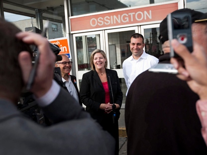 Horwath wants Toronto to pause transit cuts