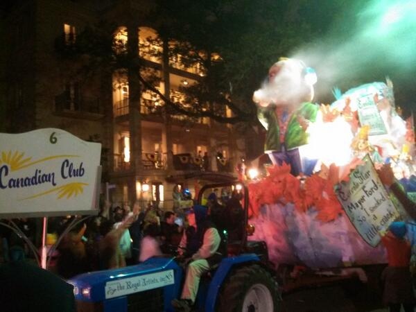 Float Spoofing Rob Ford For Admitted Drug Use Pops Up In Mardi Gras 
