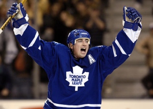 Toronto Maple Leafs Tomas Kaberle celebrates his game-winning goal in overtime against the Pittsburgh Penguins in Toronto on Saturday, March 31, 2007. The Leafs beat the Penguins 5-4. (CP / Aaron Harris)