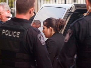 Terri-Lynne McClintic arrives at court in Woodstock, Ont., on April 30, 2010. (THE CANADIAN PRESS/Geoff Robins)