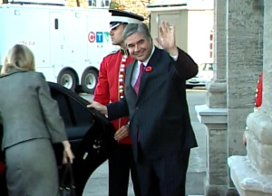 Peter Van Loan, Conservative MP for the Ontario riding of York-Simcoe, arrives at Rideau Hall in Ottawa, Thursday, Oct. 30, 2008.