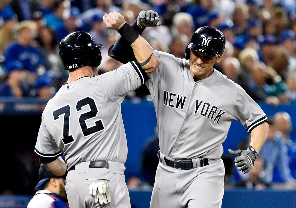 Blue Jays shortstop Troy Tulowitzki cracks left shoulder blade