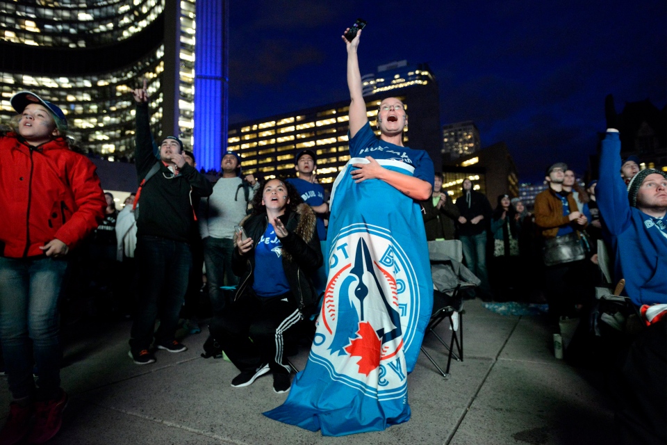 Watch The Blue Jays Wildcard Game With Hundreds Of Fans At Nathan