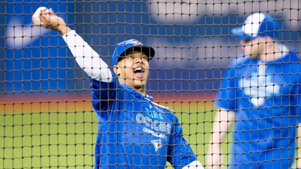 PHOTOS: Royals batting practice Oct. 18