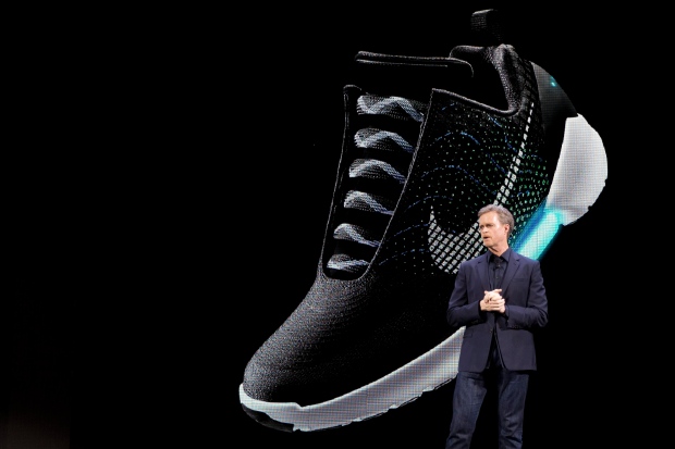 Nike sales hyperadapt sneakers