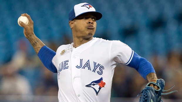 Blue Jays right-hander Marcus Stroman wins first Gold Glove award