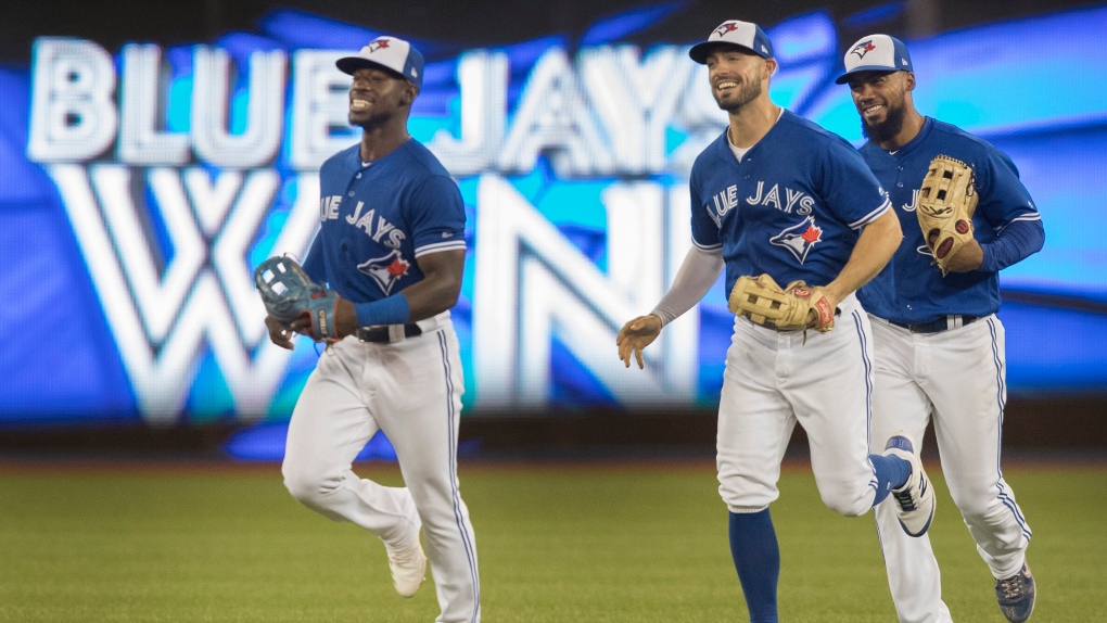 Davis Schneider's historic start lifts Blue Jays to sweep