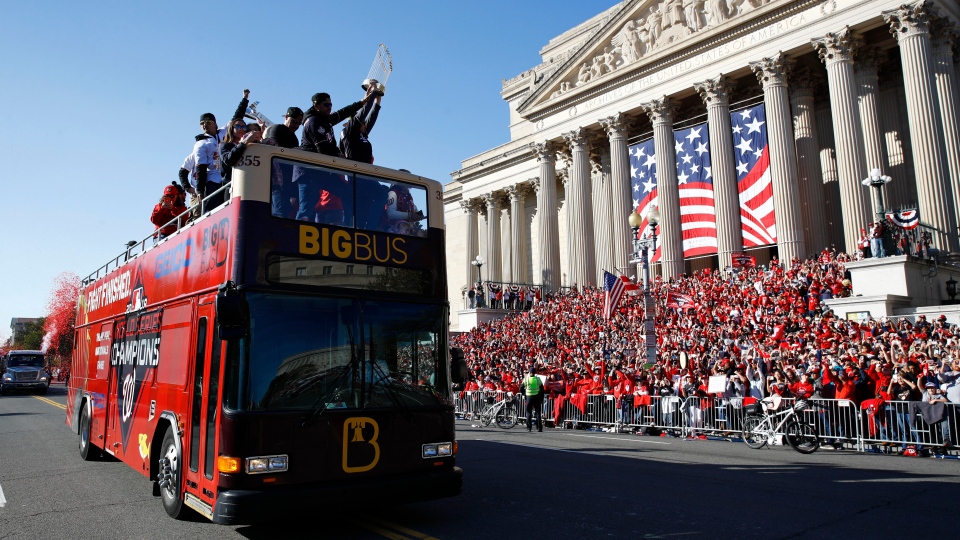 Nationals fans rejoice in red as hometown heroes are honored