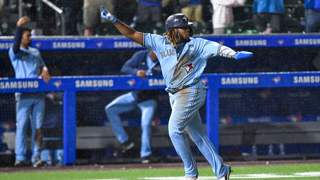 Guerrero powers Jays' return to Buffalo; beat Marlins 5-1