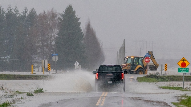 Ottawa and British Columbia promise co-operation on province's flooding ...