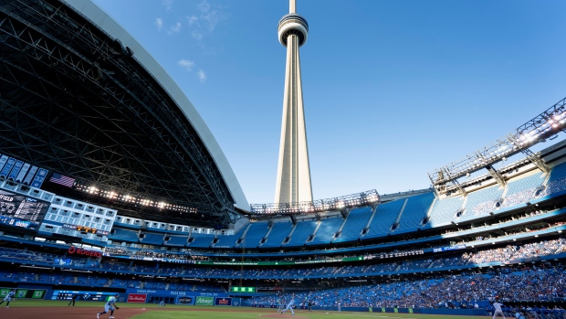 Blue Jays' Bo Bichette hits the lights out in Rogers Centre debut