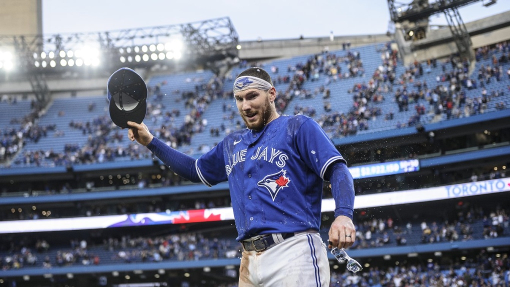 Jansen's monster night leads Blue Jays to dominant win over