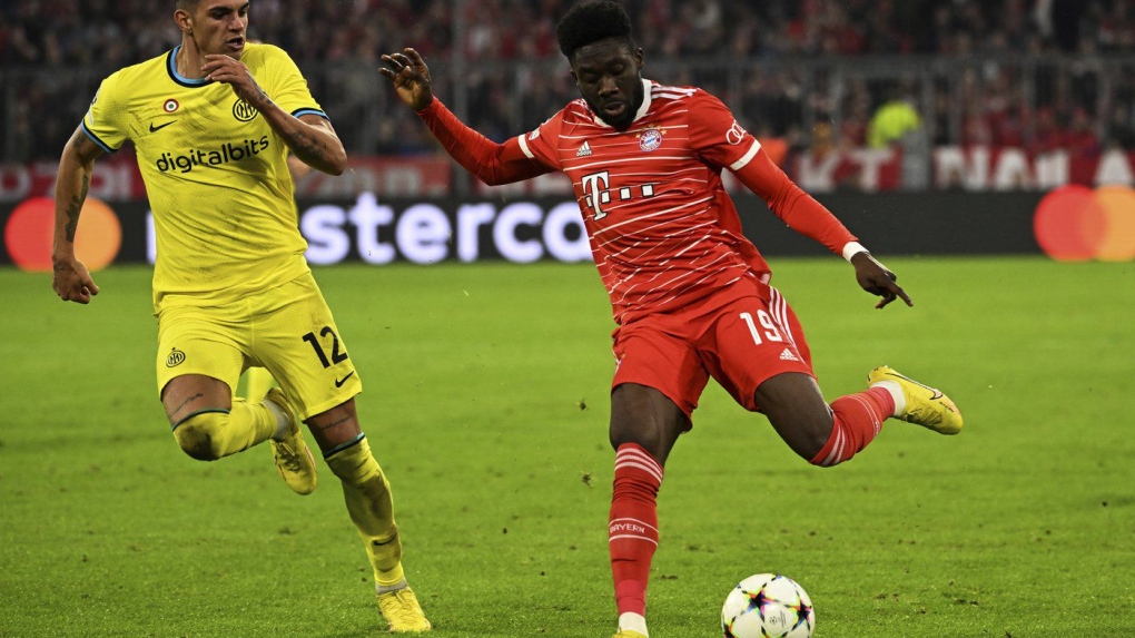 Canada's Alphonso Davies suffers muscle tear 2 weeks before World