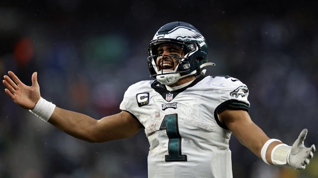 Late hit on Jalen Hurts leaves Eagles' coach furious at Jets