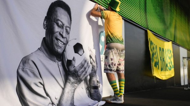 Pele sign