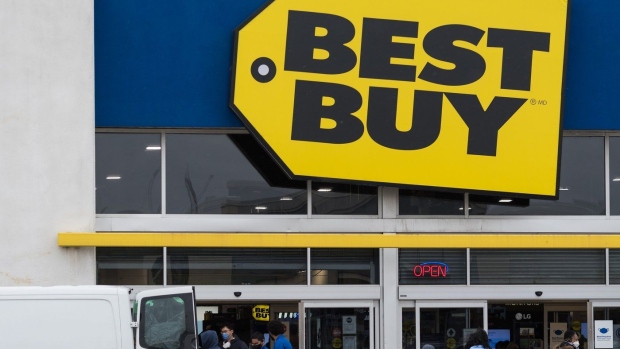 Best Buy Canada site malfunctions on Black Friday, frustrating shoppers