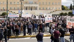 train collision rally Greece