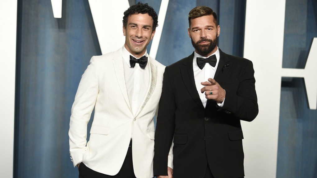 Ricky Martin Poses With Partner and Children