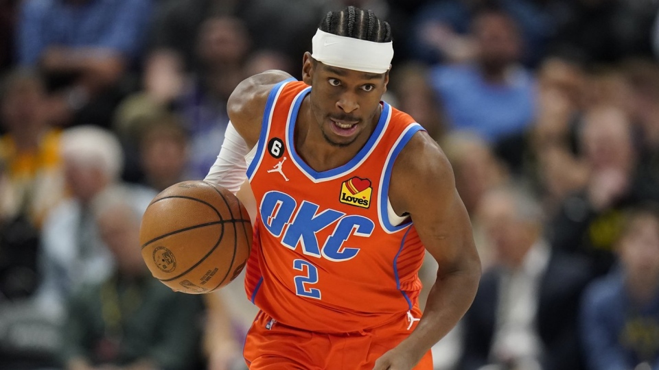 Gilgeous-Alexander has big 2nd half to help Thunder rally past