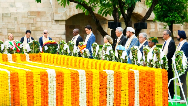 G20 leaders pay respects at Gandhi memorial as they wrap up Indian ...