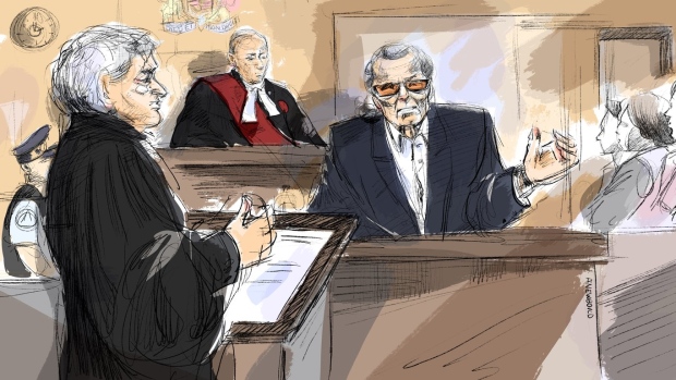 彼得·尼加德否认在审判中对原告之一进行性侵