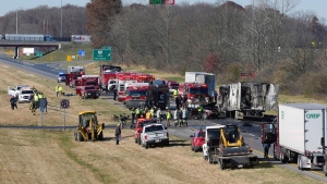 Ohio highway crash 6 dead 18 in hospital CP24