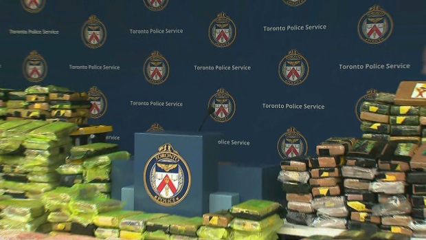 警方调查引发多伦多警察局历史上最大的可卡因和冰毒缴获案