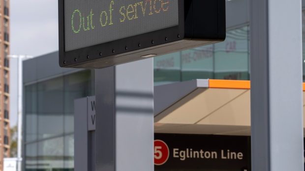 安大略省交通部长回避关于Eglinton轻轨的问题