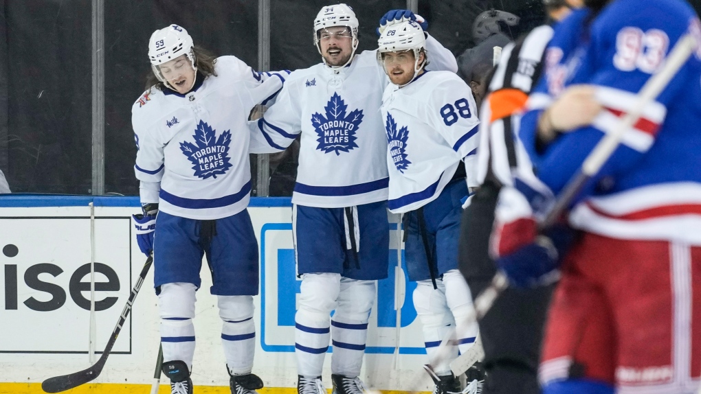 Matthews scores twice to reach 57 this season, Leafs rout Capitals