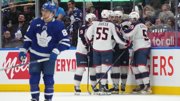 Blue Jackets Hold Off Late Maple Leafs Comeback Effort To Take 6 5 Ot Win