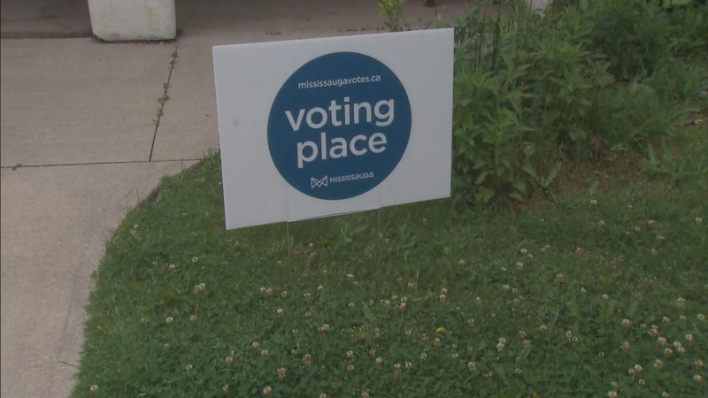 LIVE UPDATES: Mississauga residents head to the polls for mayoral byelection