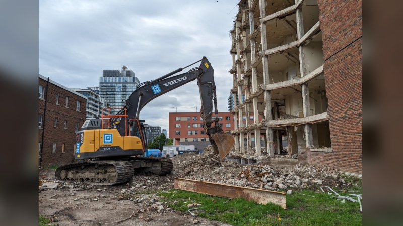 Downtown Toronto’s original Regent Park community will soon be no more as the last two stages of its $1 billion redevelopment are now underway.