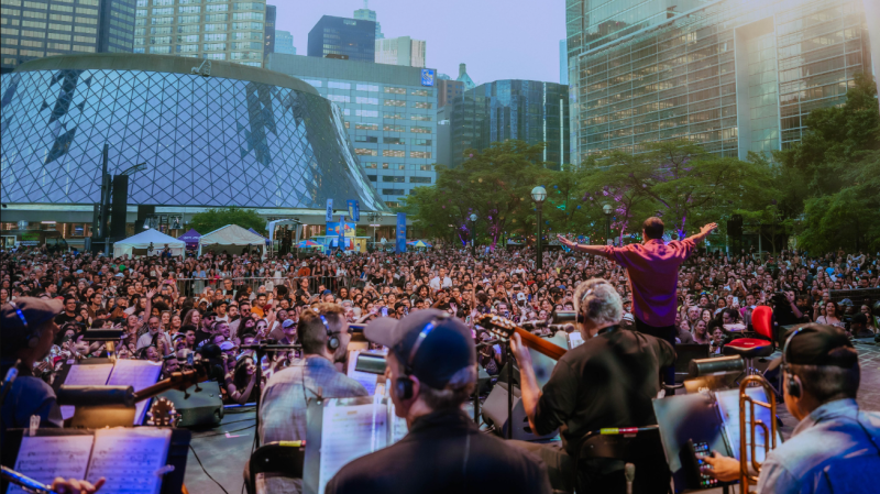 Luminato Festival Toronto, the city’s multi-arts festival, will kick off the summer June 5 to 16 (Credit: Explore Ontario/ Cassandra Popescu)
