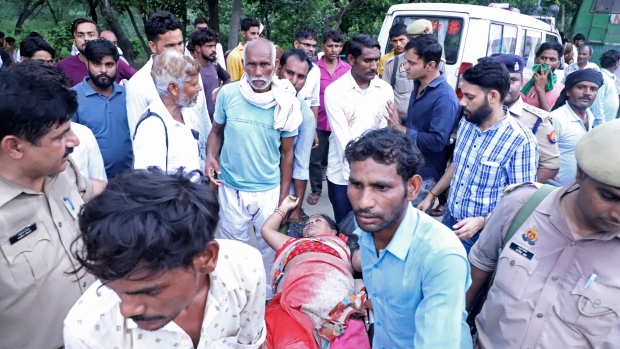 India: Een stormloop laat meer dan 100 doden achter