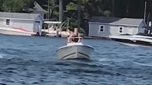 Caught on Cam: Teen stops runaway boat