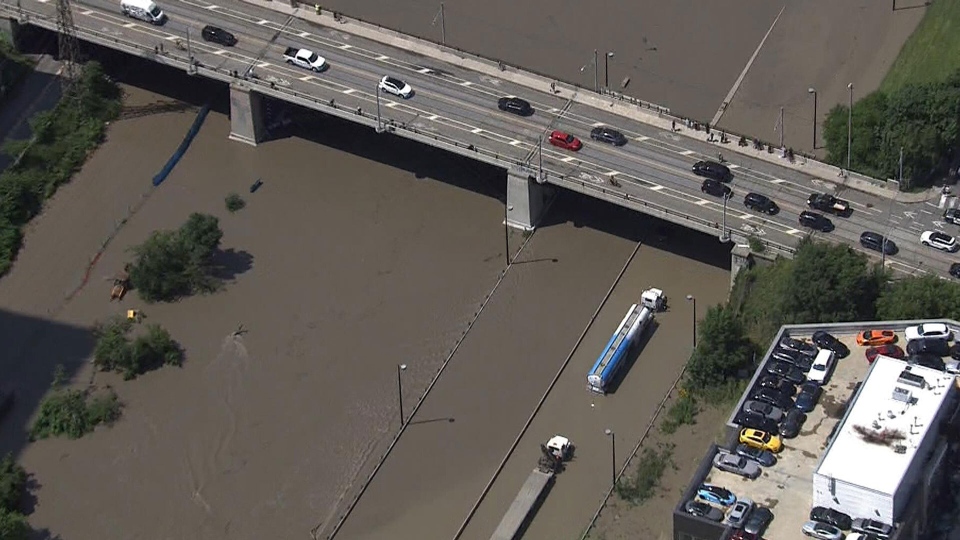 Don Valley Parkway flooding