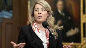 Melanie Joly 