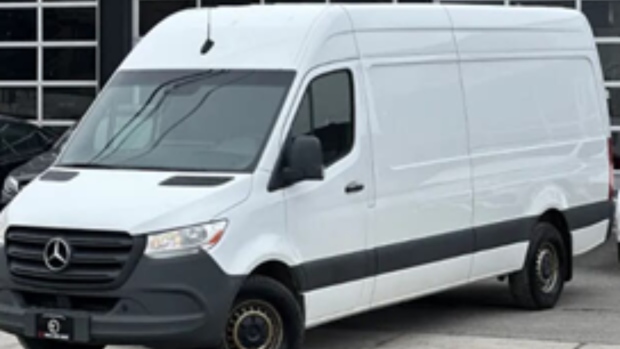 Mercedes-Benz Sprinter van