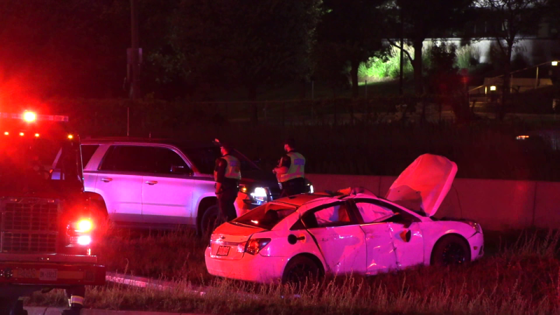 Emergency crews are on the scene of a fatal single-vehicle crash on Highway 401 in Mississauga on Thursday, Aug. 22, 2024. (Jacob Estrin/CTV News Toronto) 