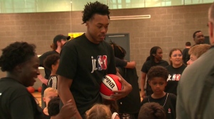 Raptors’ star promotes youth basketball in Toronto