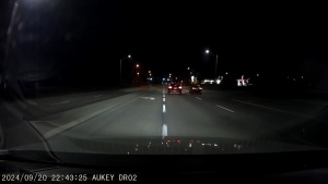 Suspect vehicles rock throwing Markham