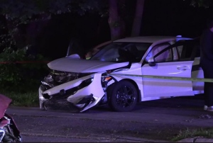 4 people injured in Mississauga pileup