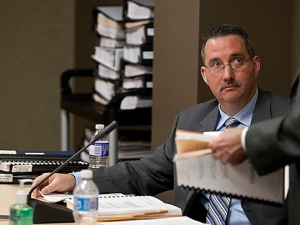 Witness Lt. Colonel Gilles Sansterre Commander of the National Investigations Service speaks with Military Police Complaints Commission lawyer Matthew McGarvey during a break in Military Police Complaints Commission hearings related to a complaint about military police conduct in Afghanistan in Ottawa on Monday, April 12, 2010, in Ottawa. (THE CANADIAN PRESS/Pawel Dwulit)